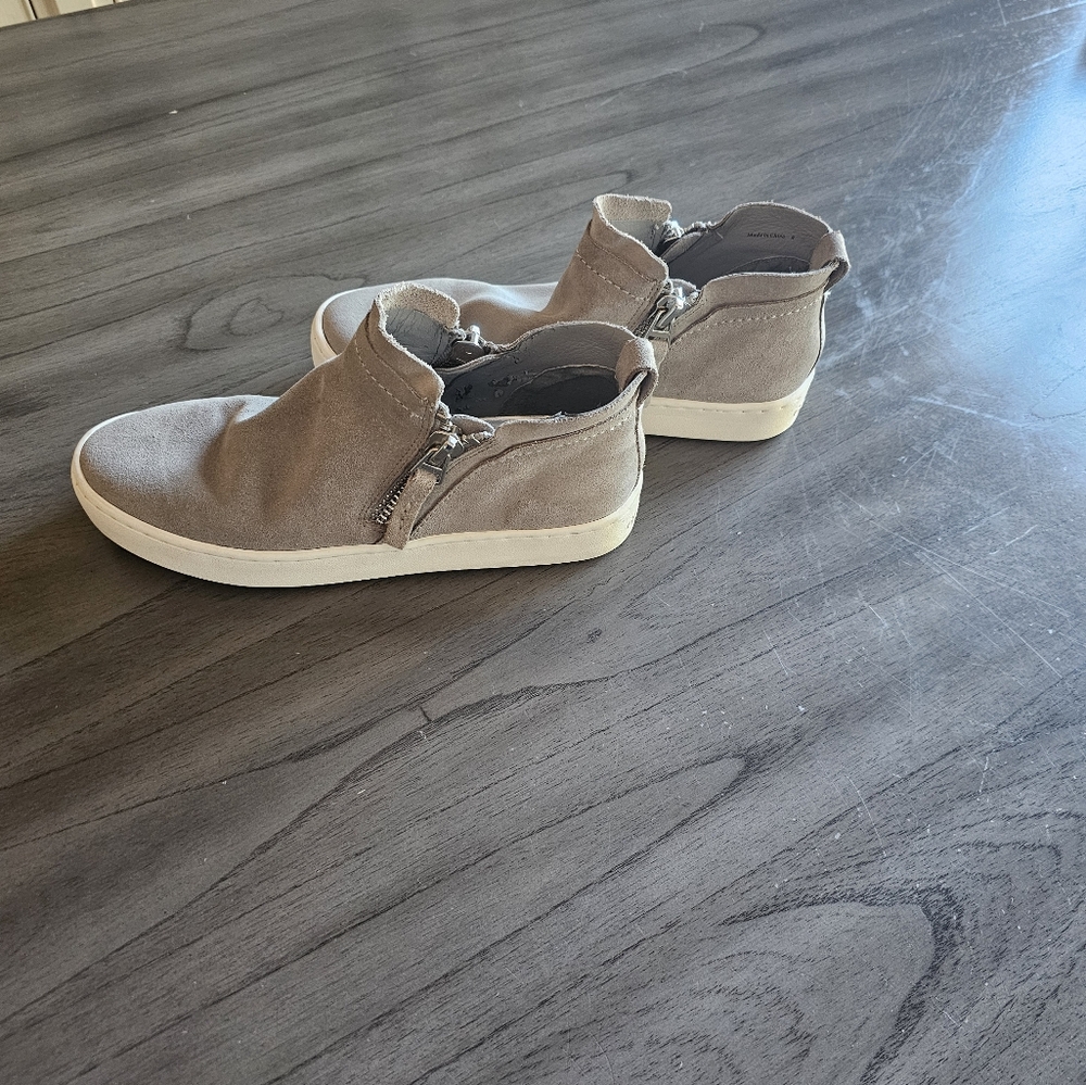 Dolce Vita Gray Double side zip Sneakers size 8